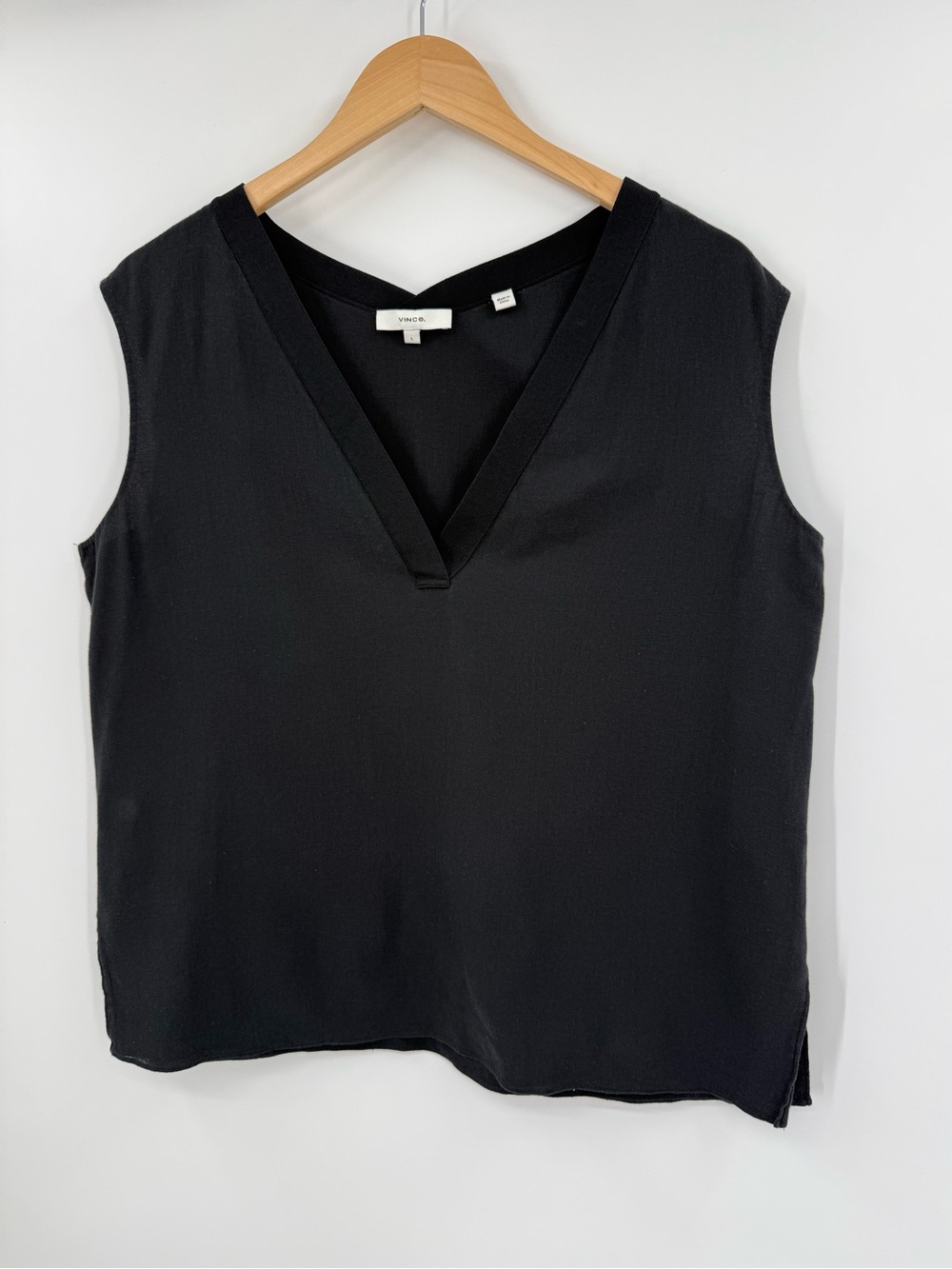 Vince 100% Cotton Rib Trim Double V-Neck Shell | Black | Large